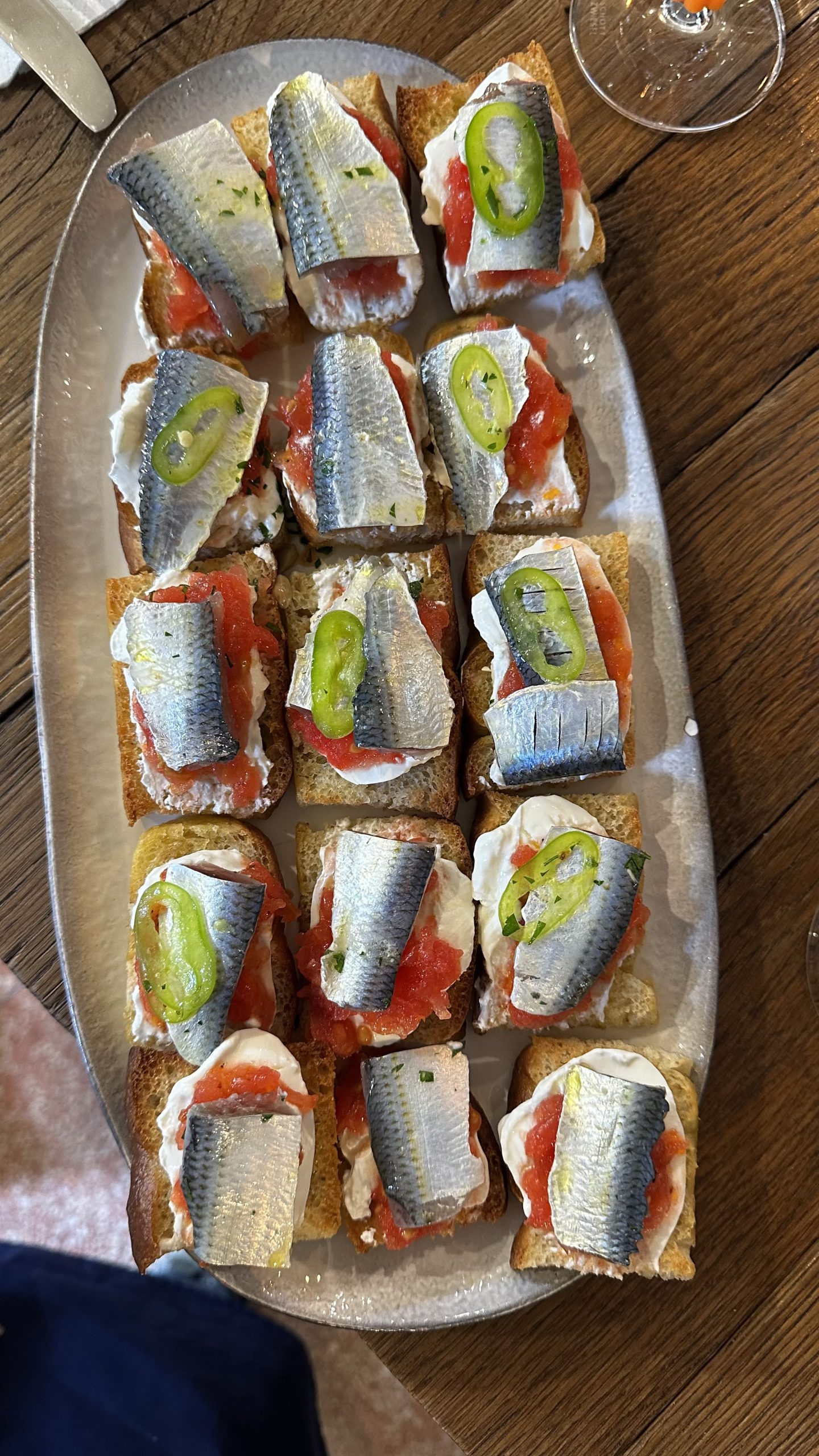 ברוסקטת דגים